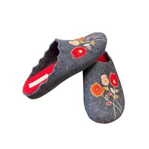 Flexus Spain Spring Step Women's Navy Wildflower Wool Slipper Sz 40 EU Sz 9 US